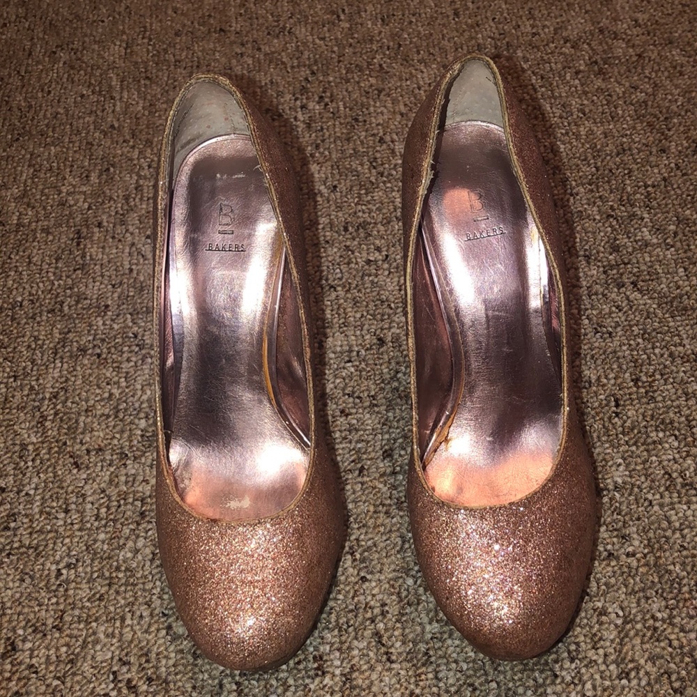 Bakers- platform glitter heels